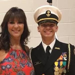 Meet your Posher, Victoria